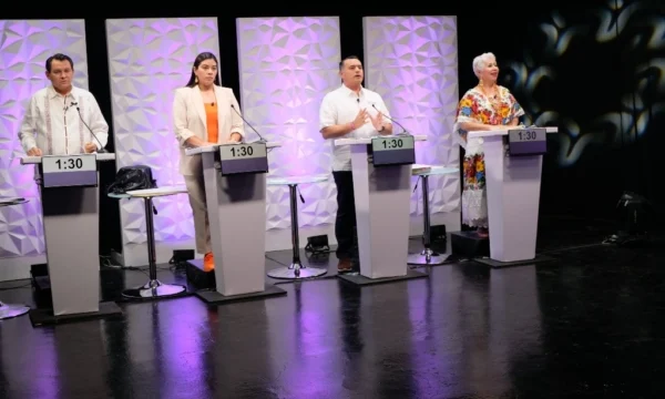 candidatos en yucatan se acusan de corrupcion y enriquecimiento 6187html yucatan candidatosjpg 9139html 78627e10 bc39 4f08 b58d b5bb7f5346d7