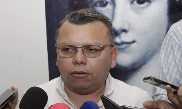 moises bates aguilar comento que con reportes de la propia ssp se sabe que los solicitantes ya han tenido contacto y comunicacion directa MASTER