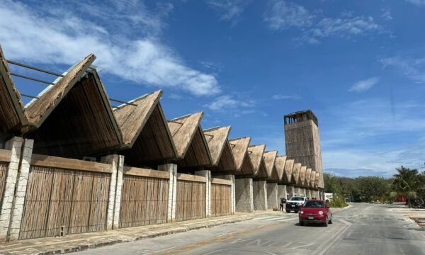 cc1003bb 2dfc 4c1b b8cd dd45f519d1a5