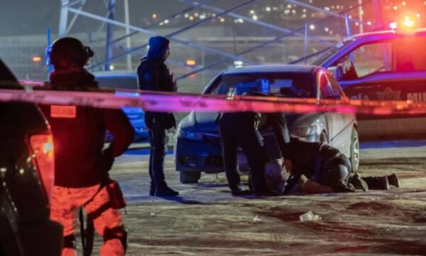 85a6c2c5 472f 46c1 9d62 a6ef2000c3d4