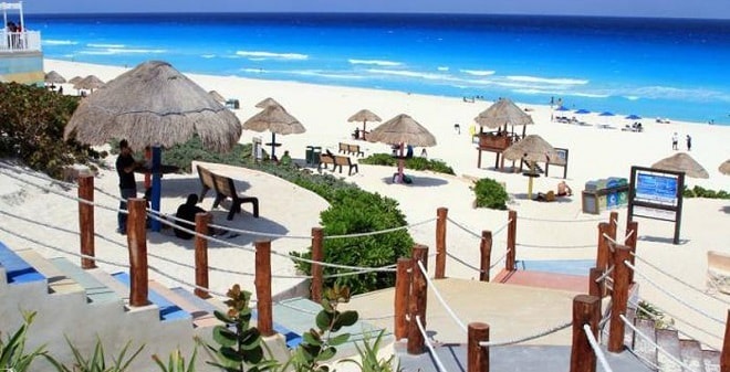 playa-delfines