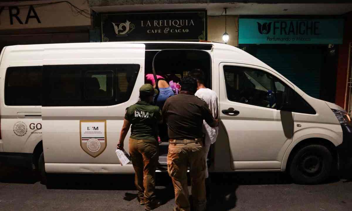 citas-migracion-inm-venta-ilegal-Playa-Carmen-2