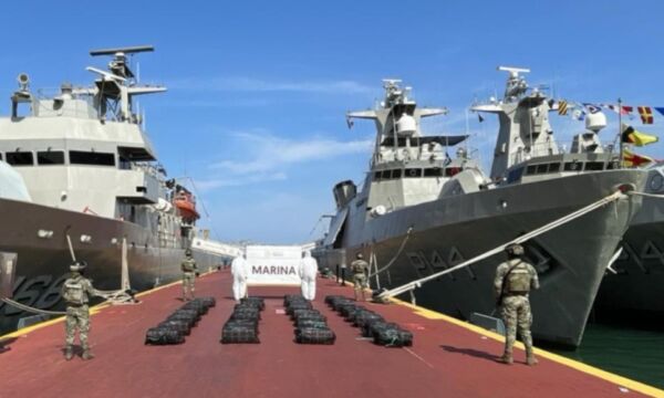 e41176db-7a11-45ba-921f-2fac2d30728c