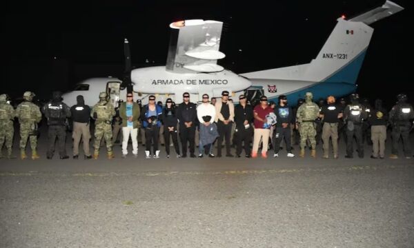 4f9b61b6-b931-4156-8136-2d6776c2c04c