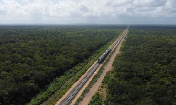 00Maya-Train-cztw-superJumbo