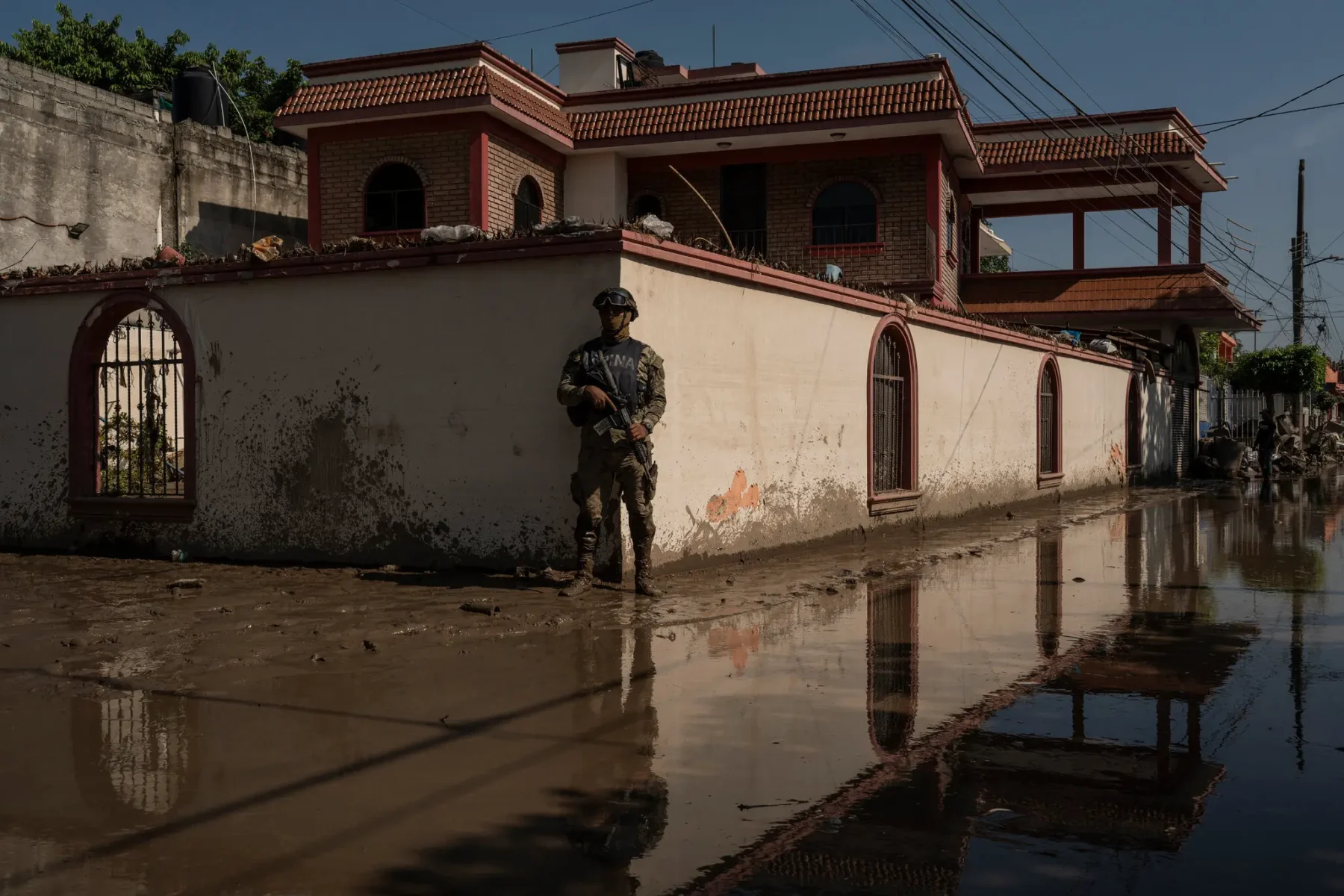 17int-veracruz-floods-03-cwbj-superJumbo
