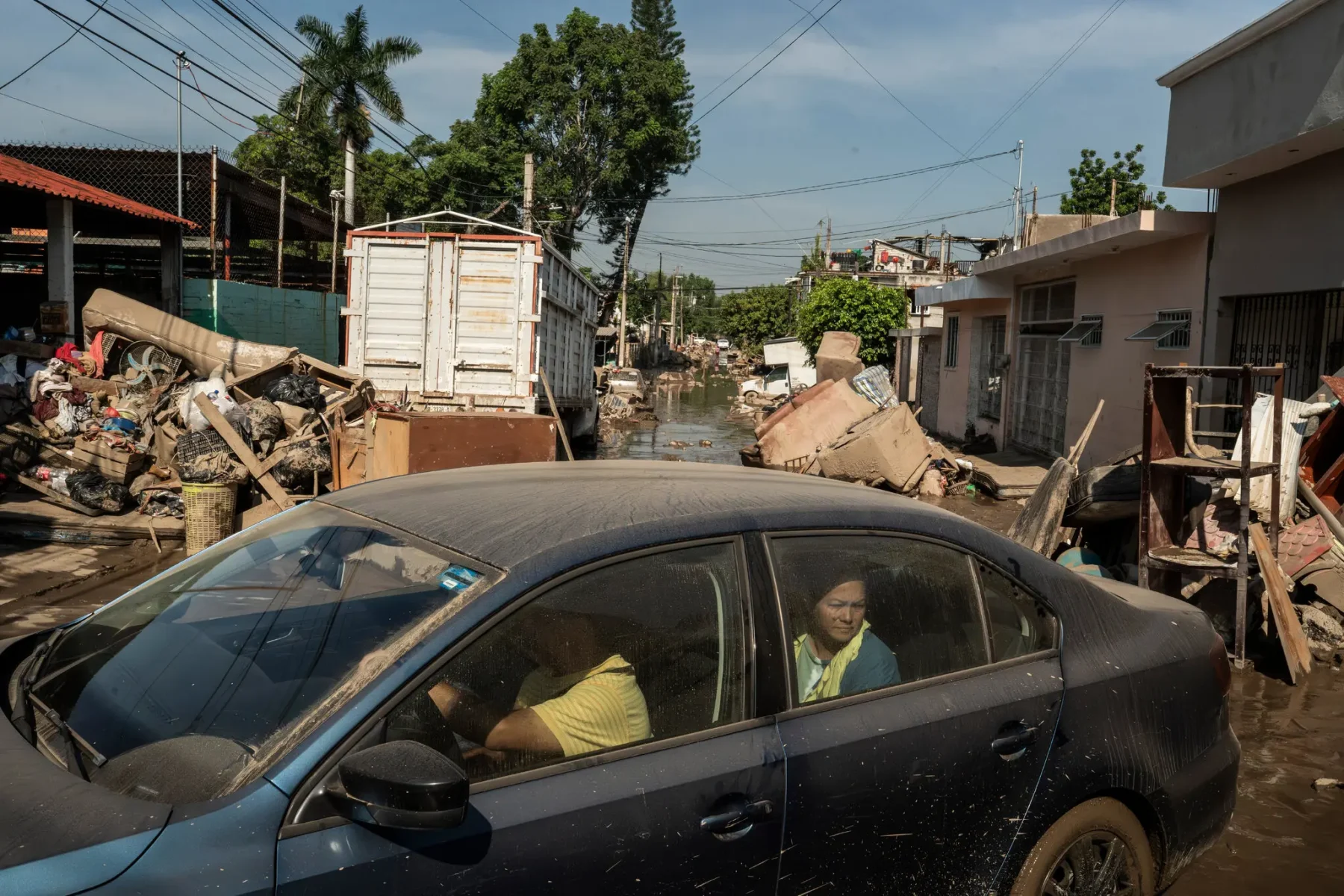 17int-veracruz-floods-06-cwbj-superJumbo