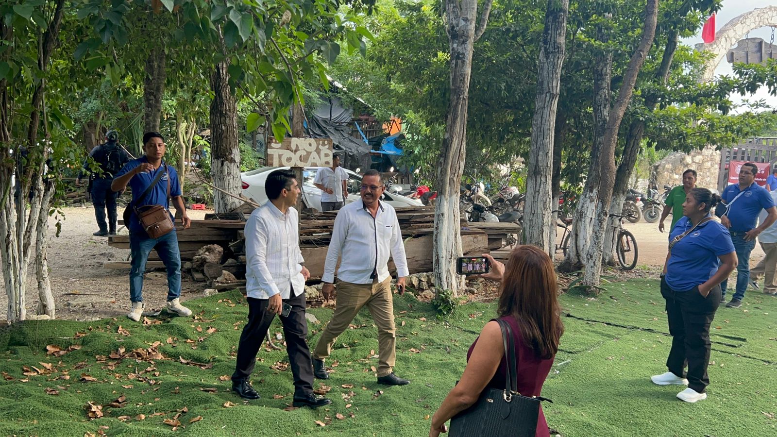 e5e24681-d8f5-458f-8c5a-d121e555c805