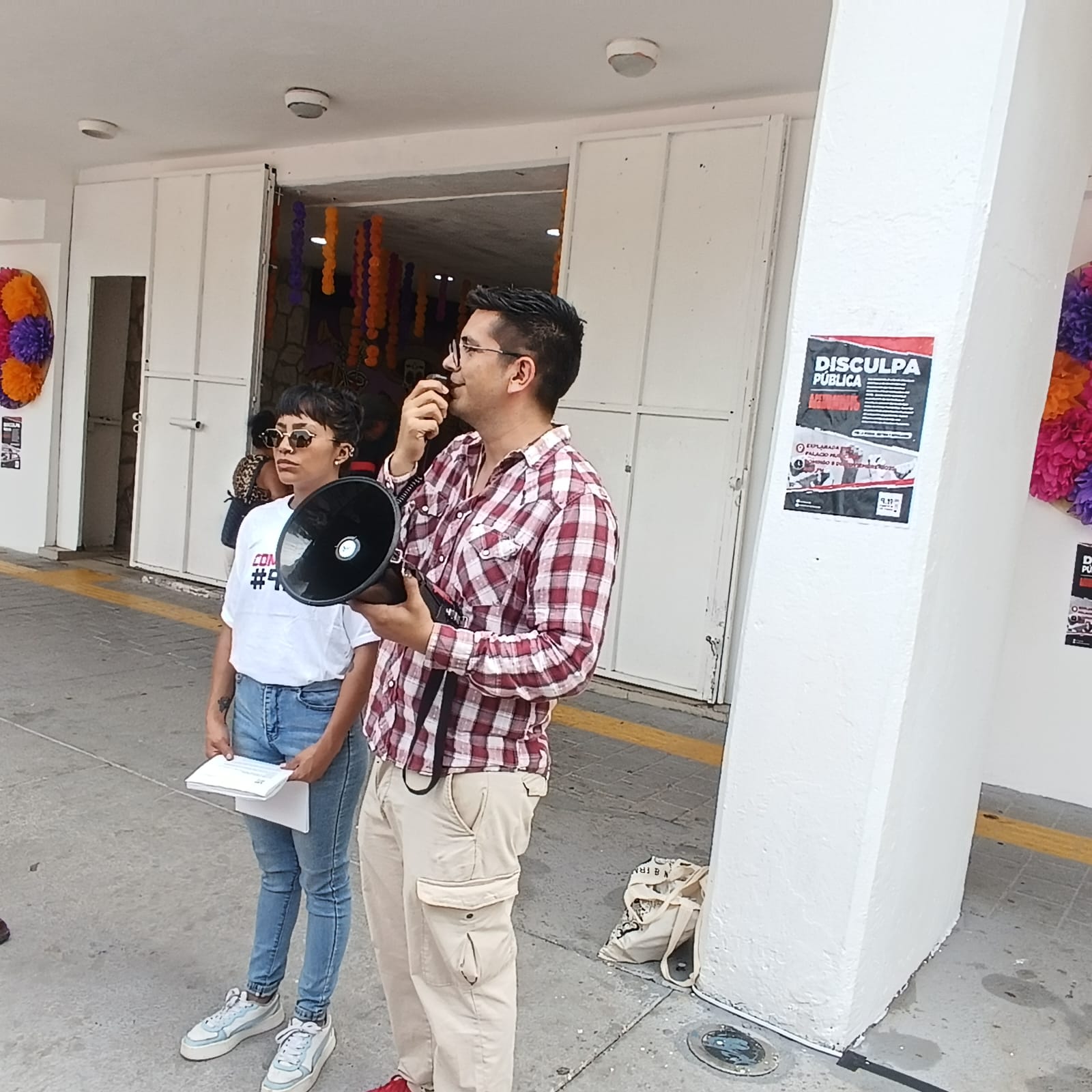 38c83c18-0827-46d1-a7c7-4e1195f30988