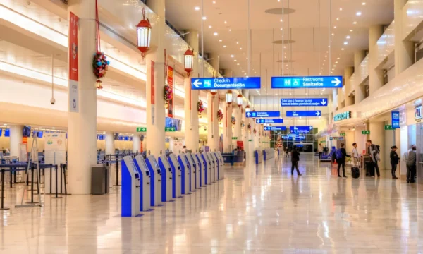 aeropuerto-de-cancun