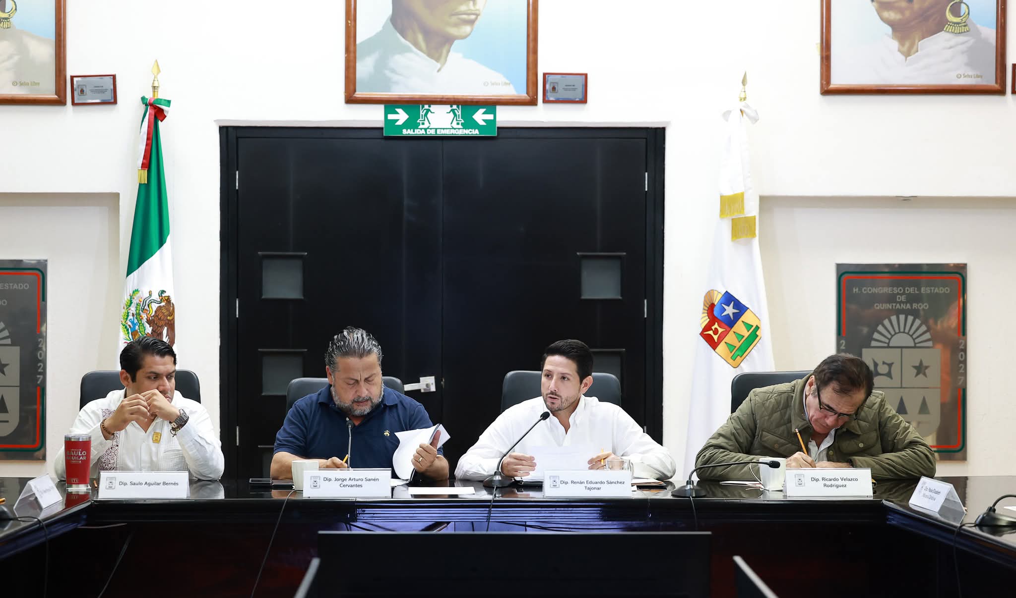 00c313e0-a99b-4919-9353-fac43a8f9832