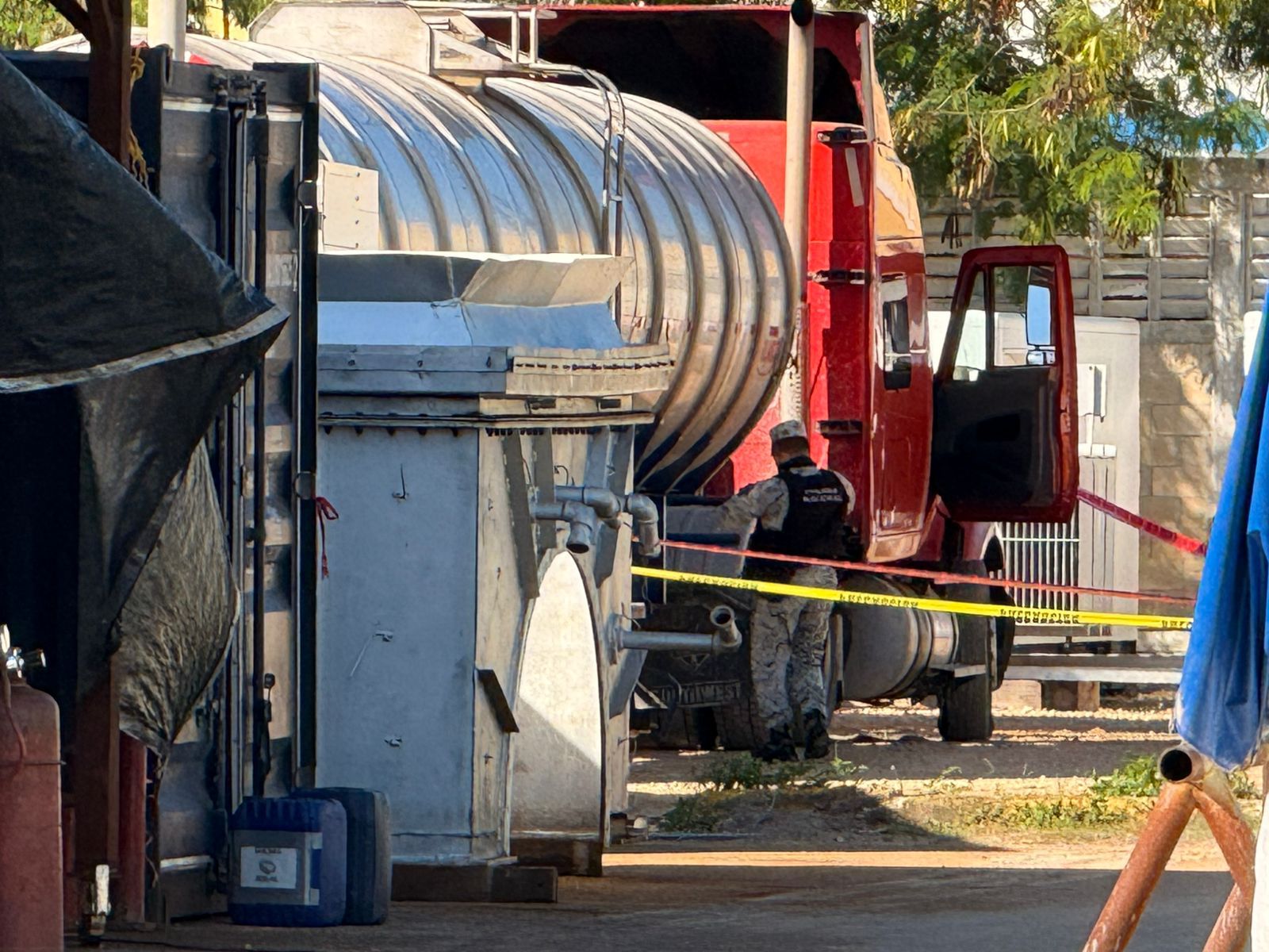 6d298ec9-b1d7-4ada-a84e-a6512d6631be