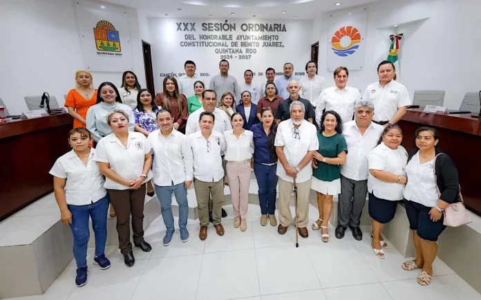 cabildo-de-cancun-instituye-el-dia-municipal-del-tianguista-por-unanimidad_02_periodismo-objetivo-696×434