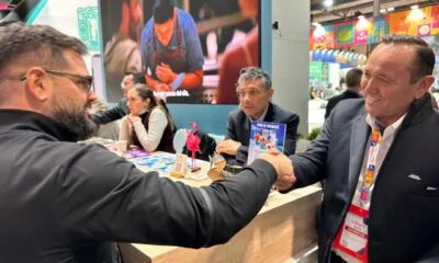 e426a0fc-a043-4926-ab89-b32c4f0b8baf