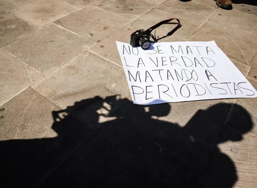 eb8304e7-bf5a-4091-a69d-bd6b91c7de97