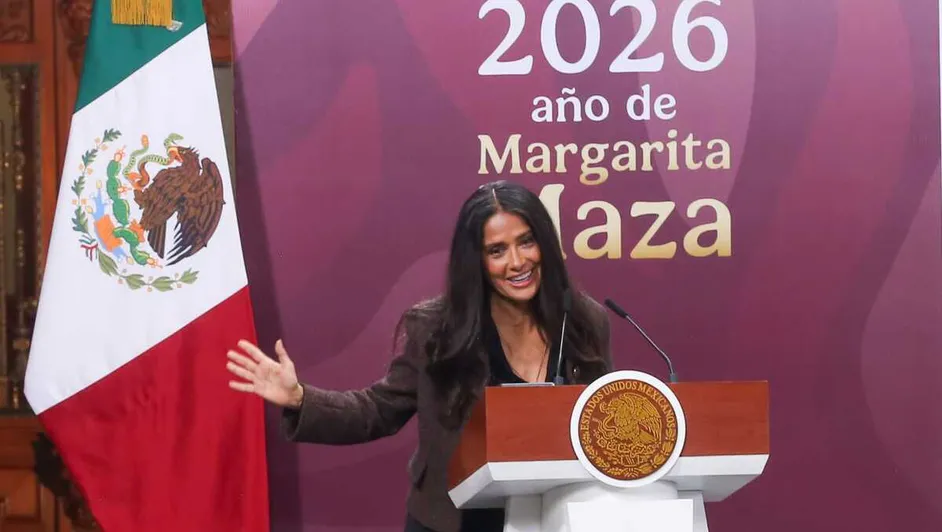 salma-hayek-visita-mexico-araceli