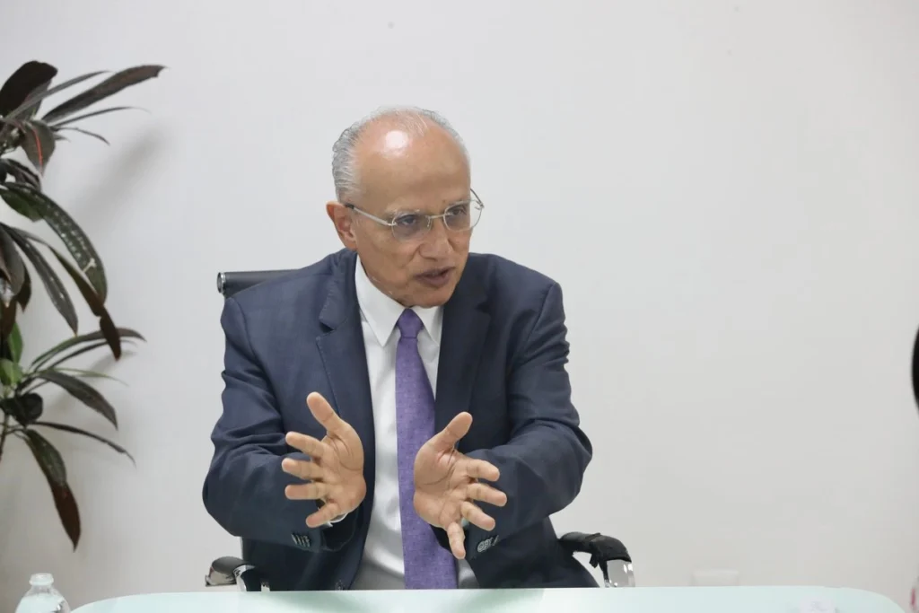 lider-del-sindicato-del-imss-da-por-finalizado-proceso-de-alza-salarial-nueva-propuesta-no-sera-consultada-a-las-bases_25564f66-8642-469b-b307-d1127cee2219_medialjnimgndimagefullsize-1024×683